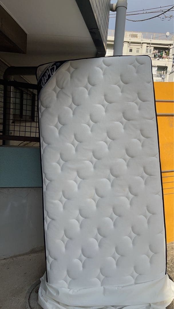 シングルベッドフレーム付き 引き出し付き 配達・設置・組立可能　値下げしました