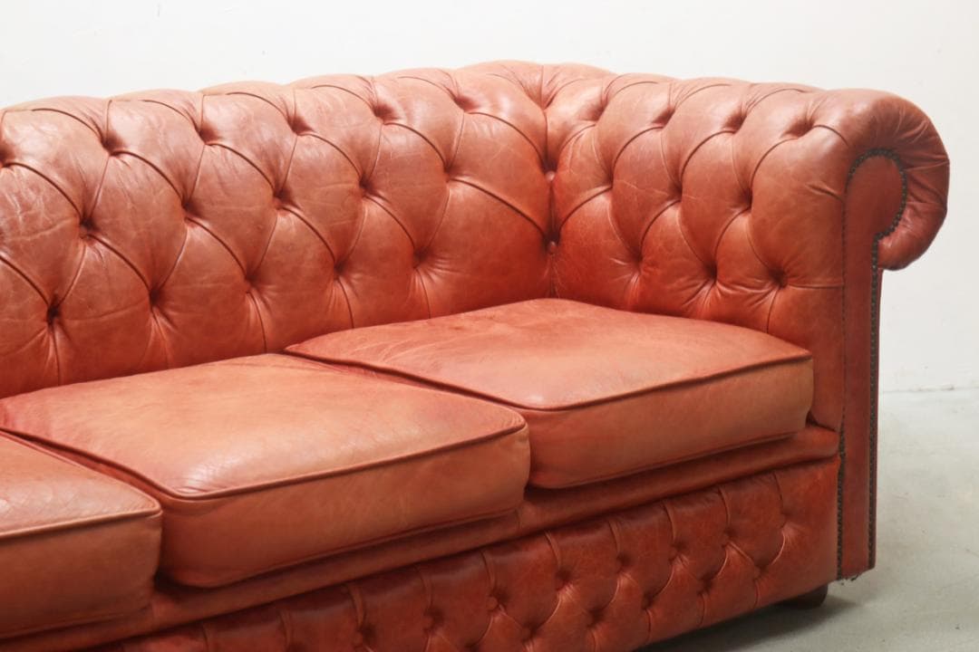 イギリス DISTINCTIVE チェスターフィールド 3Pソファ ヴィンテージ