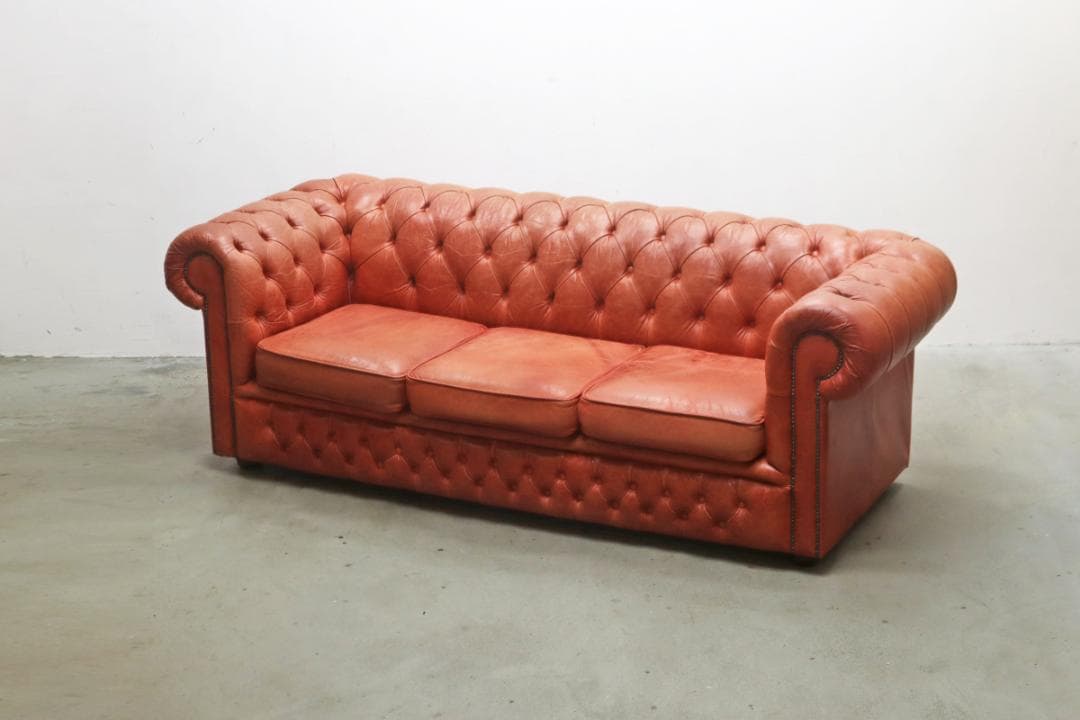 イギリス DISTINCTIVE チェスターフィールド 3Pソファ ヴィンテージ