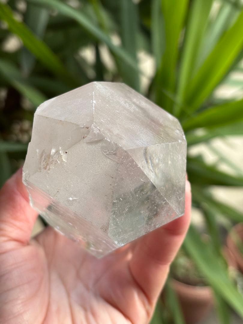 インド　マニハール産　グリーンファントムクォーツ　ポイント　873g 気泡入り