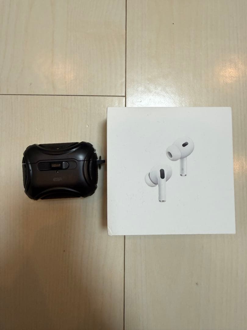 極美品　【純正】AirPods Pro 2 Type-C 付属品完備　ケース付き