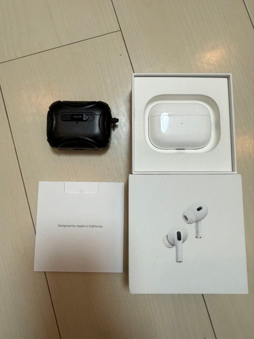 極美品　【純正】AirPods Pro 2 Type-C 付属品完備　ケース付き