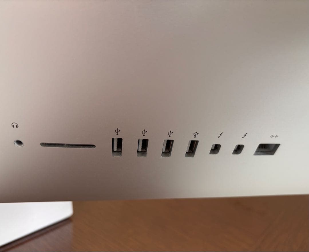 リ*ン様 Apple iMac 21.5インチ キーボード・マウス付き　Late