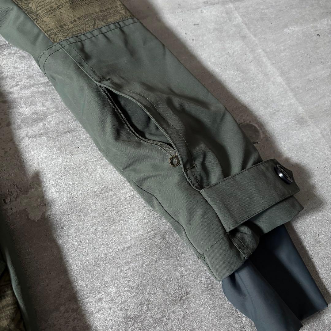 美品 スノーボード ウェア 上下セット ビラボン キスマーク レディース M