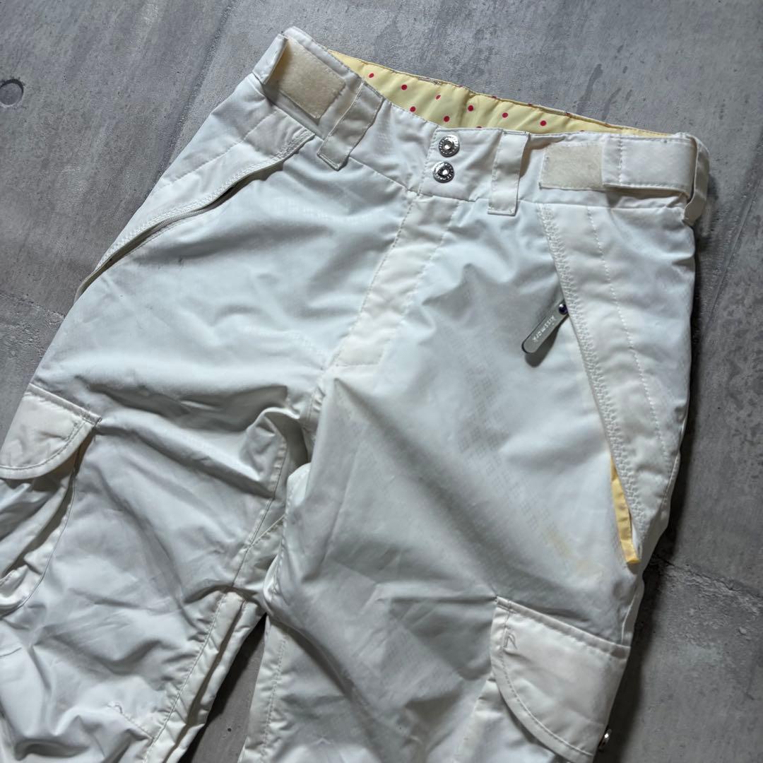 美品 スノーボード ウェア 上下セット ビラボン キスマーク レディース M