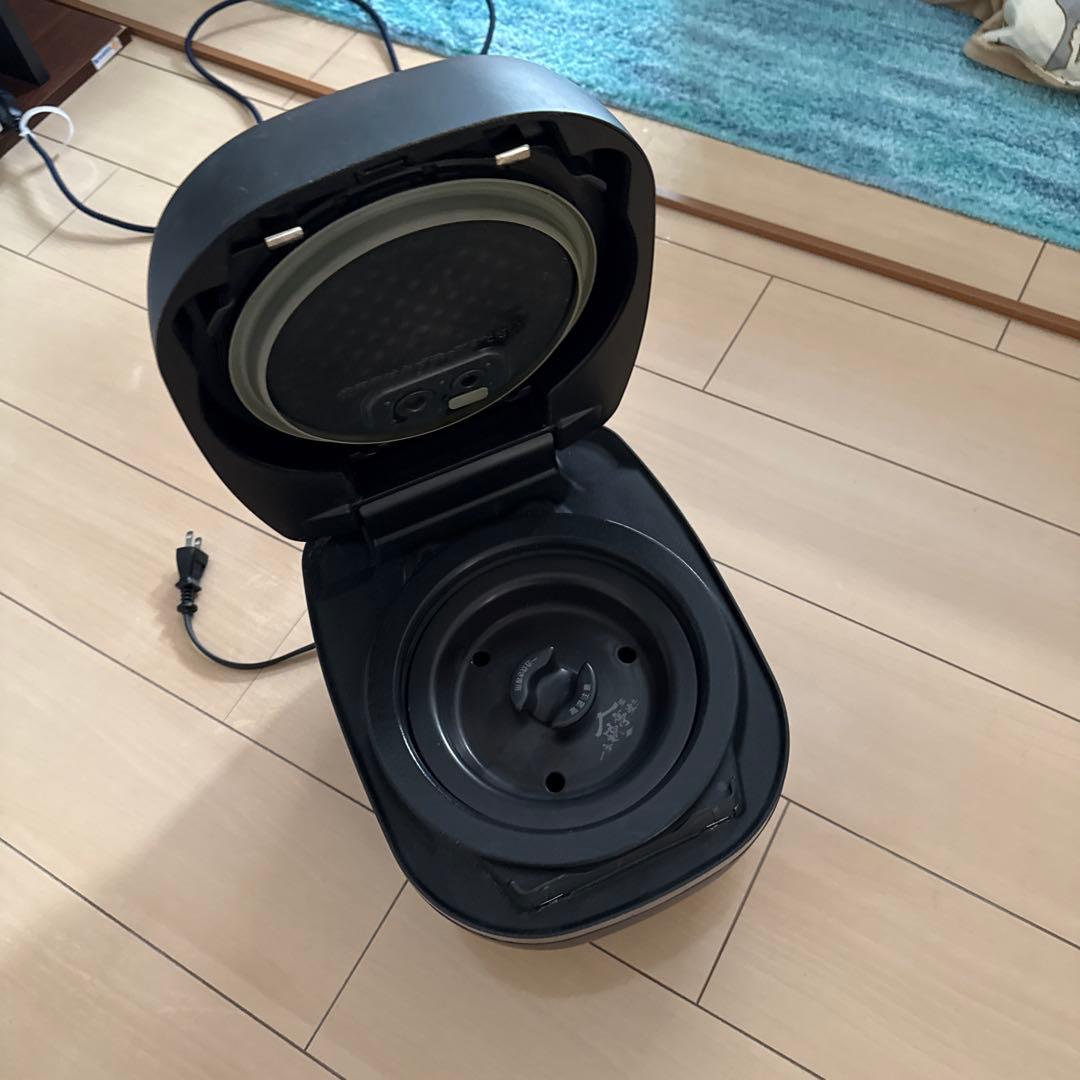 タイガー　土鍋炊飯器　JPG-S100