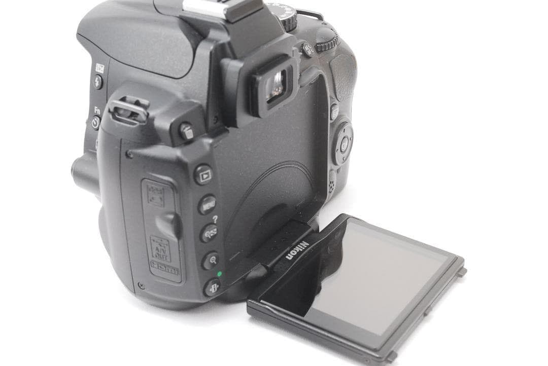 Nikon D5000 レンズセット　初心者おすすめ　スマホ転送★一眼レフ