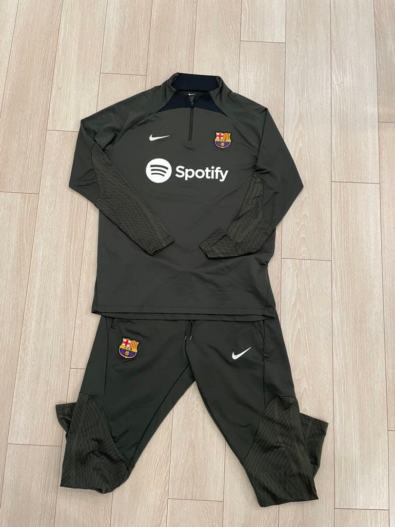 Nike FC バルセロナ ジャージセット オリーブ