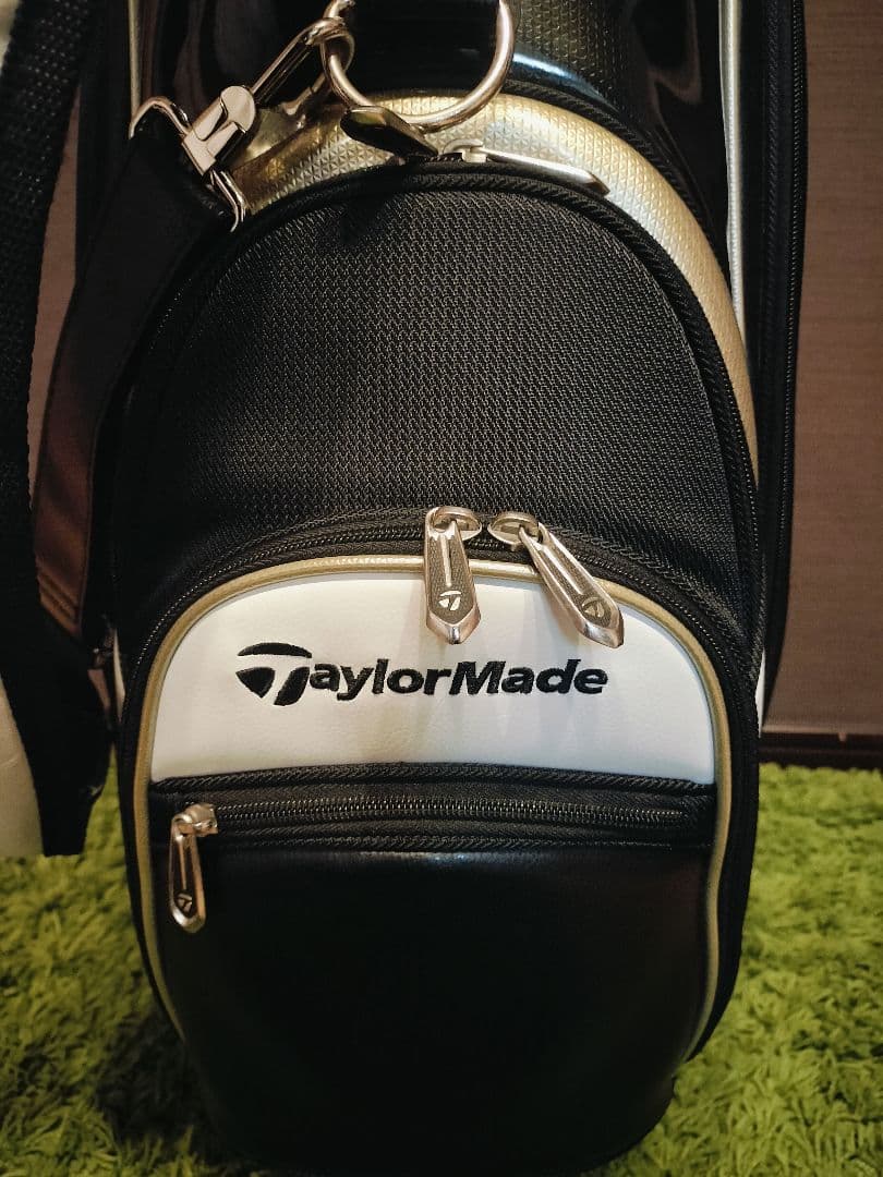 美品 テーラーメイド キャディバッグ