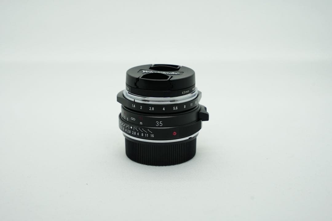 Voigtländer NOKTON classic 35mm f/1.4 SC