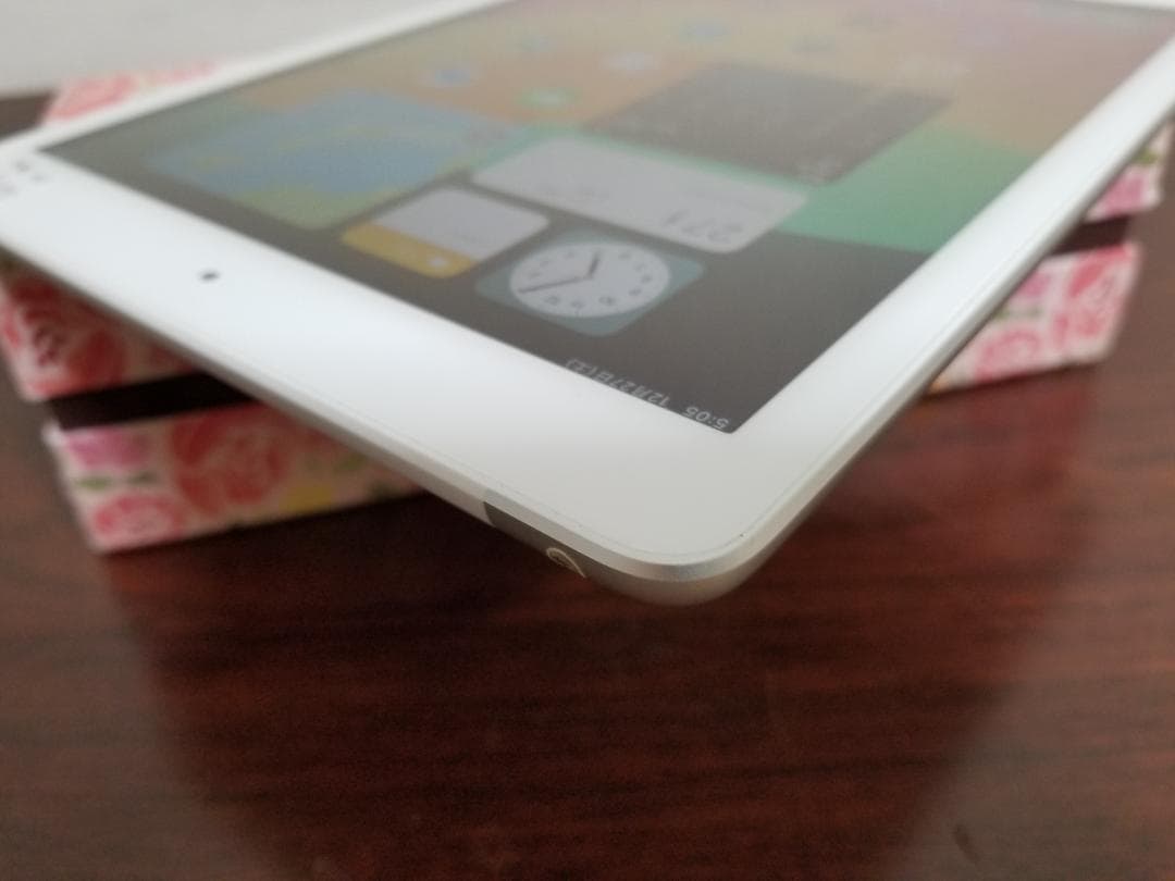 U07 美品 iPad 第6世代 9.7型 A10◆32GB バッテリー96％