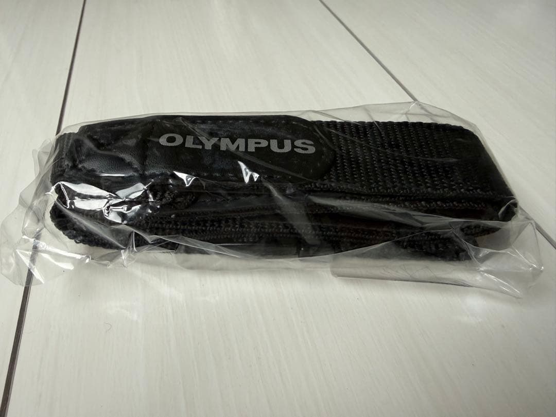 【おまけ多数】OLYMPUS PEN Lite E-PL7 ダブルズームキット