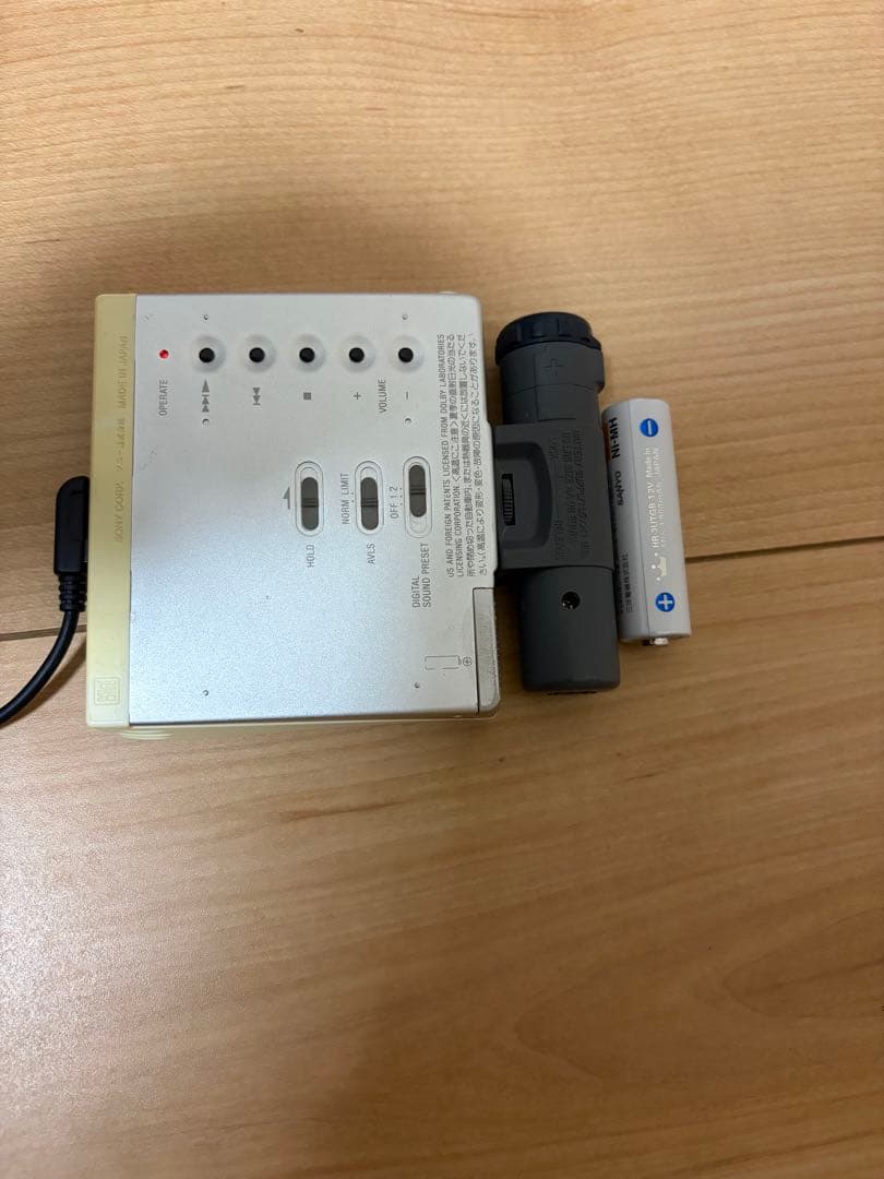 美品 SONY MDウォークマン MZ-E75 本体