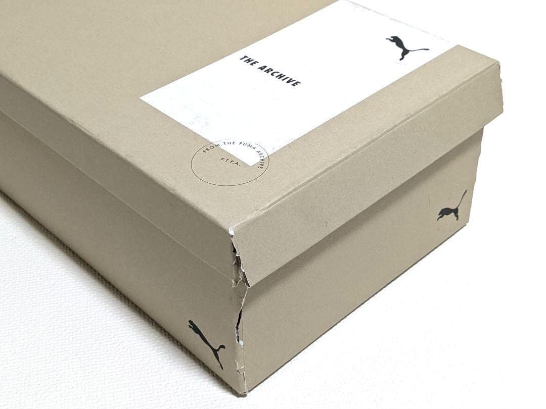 【 新品未使用 】 PUMAプーマ INDOOR OG27cm 外箱破れ有