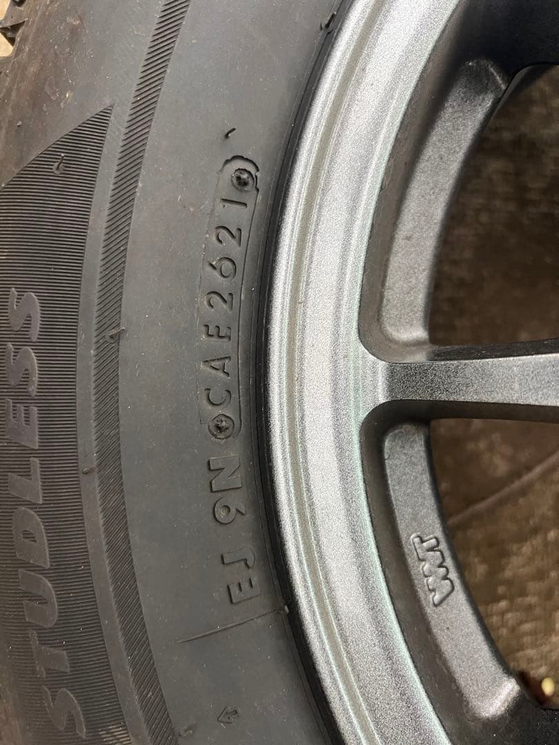 ② スタッドレスタイヤ 195/65R15 ホイールセット