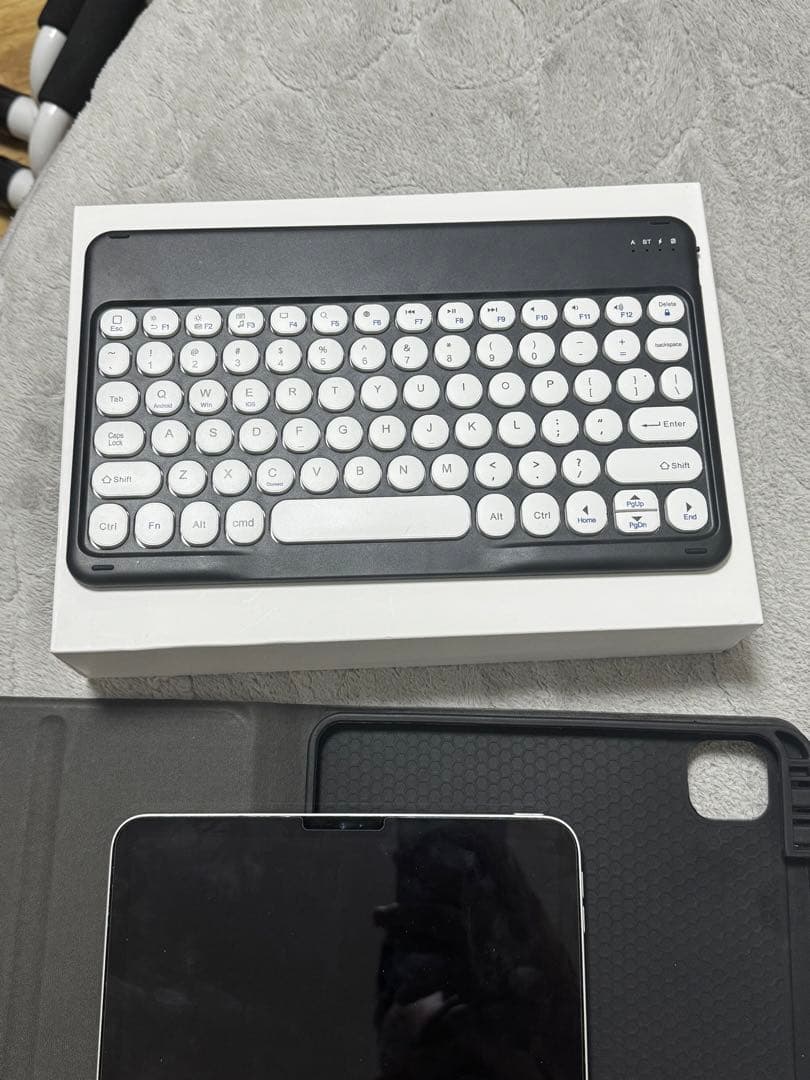 iPad Pro 11インチ 64GB 2018年モデル ジャンク品｜充電可美品