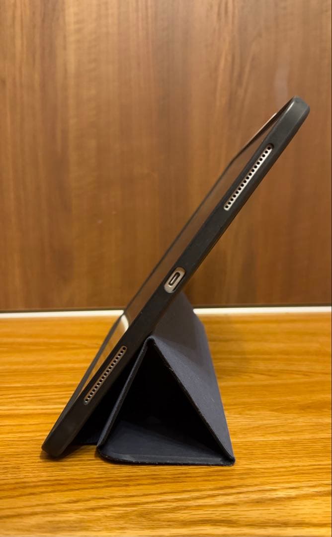 エマ　iPad Pro 12.9インチ (第3世代) ☆付属品あり☆