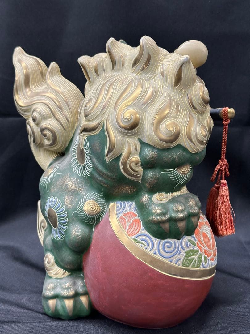 【保管品】九谷焼　九谷　須栄義　獅子　玉乗り獅子　縁起物　置物　飾り物
