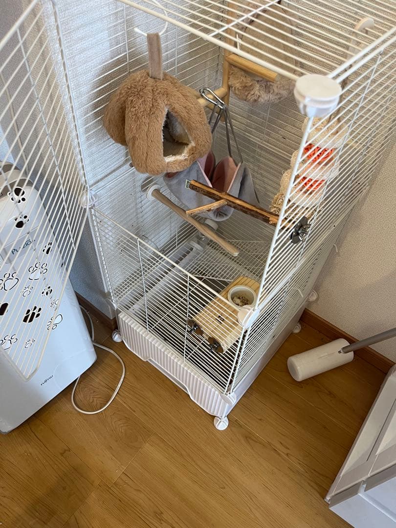 小動物用のケージ