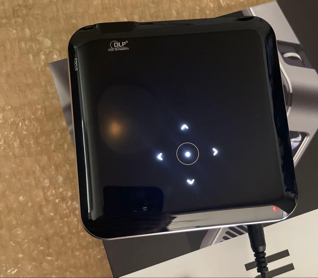 UENO-mono KABENI PRO2 UM-0005 プロジェクター