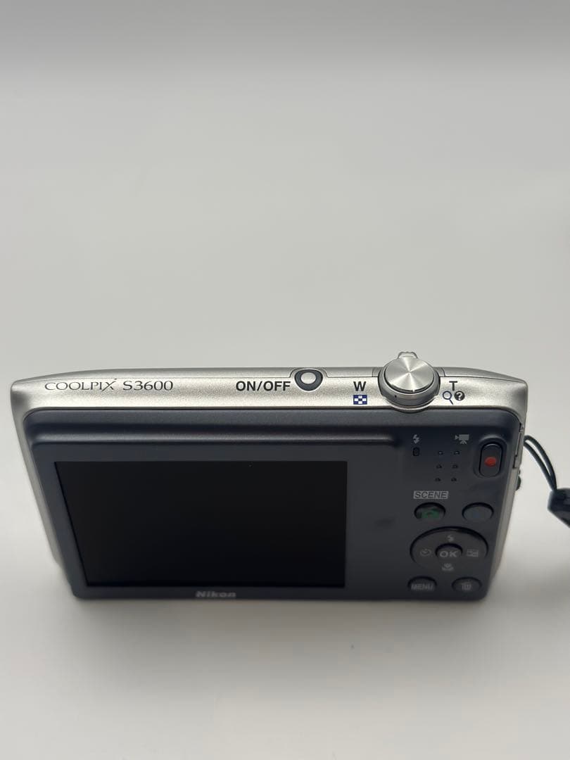 Nikon COOLPIX S3600 コンパクトデジタルカメラ【ジャンク】