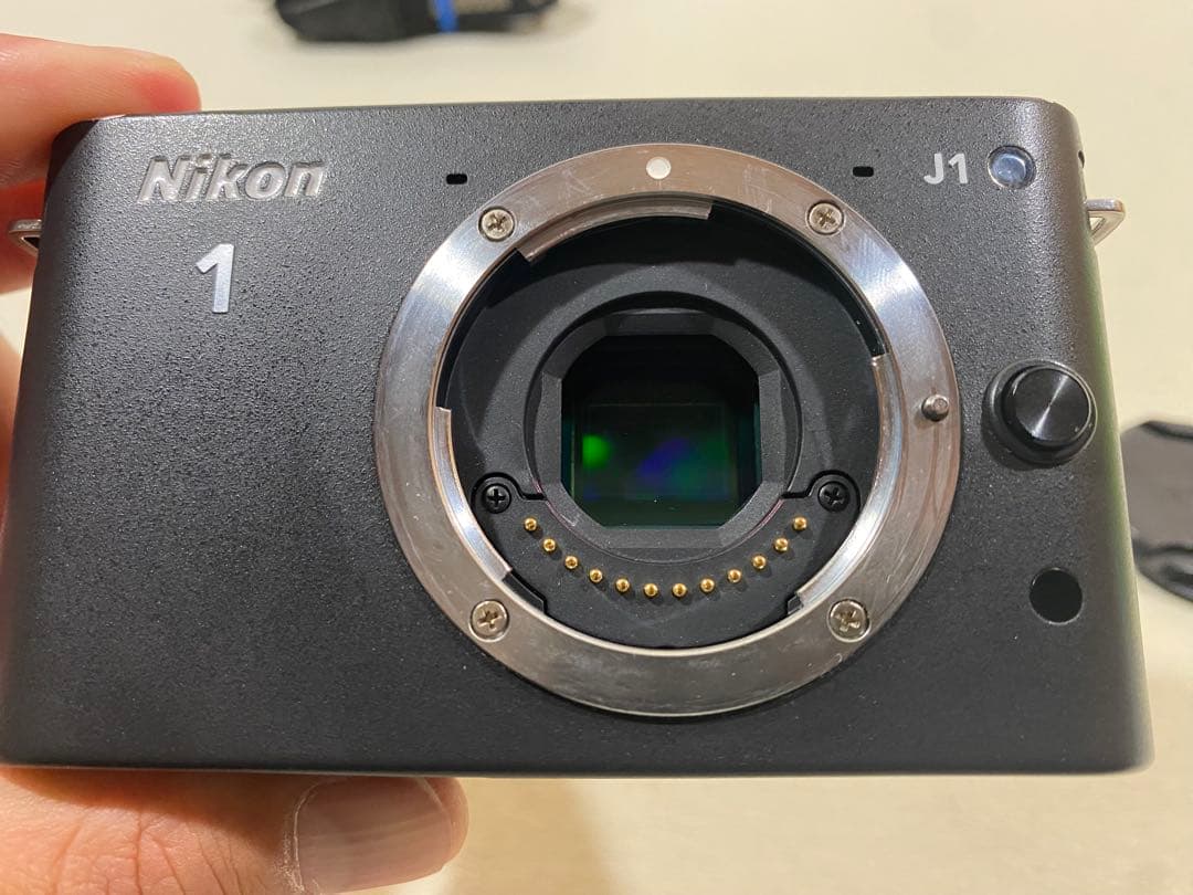 Nikon 1 J1 コンパクトデジタルカメラ