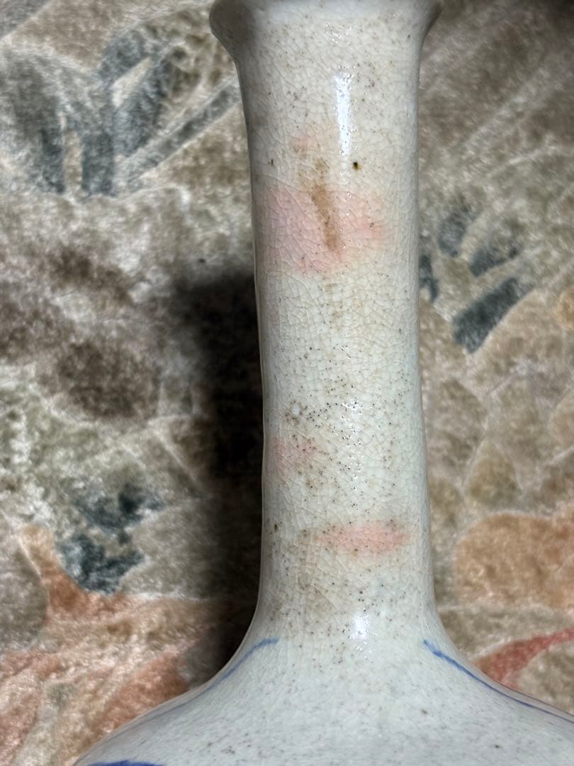 置物　蝶々