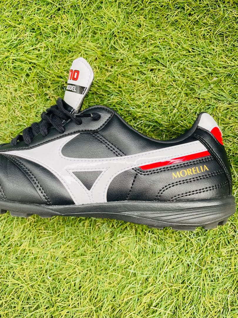 Mizuno サッカーシューズ 専用モデル ブラック/ホワイト　モレリア TF