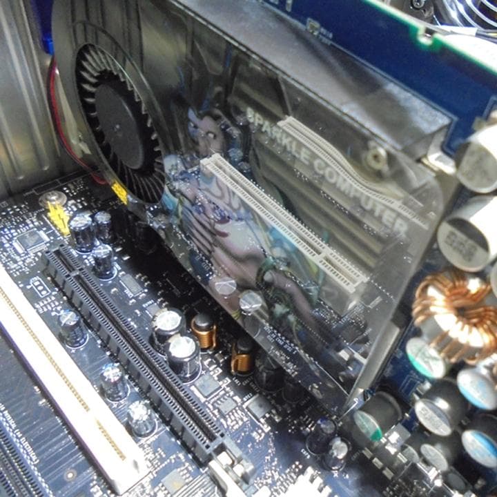 Windows7 64bit　動作確認＆調整済み／お遊びデスクトップカスタムPC