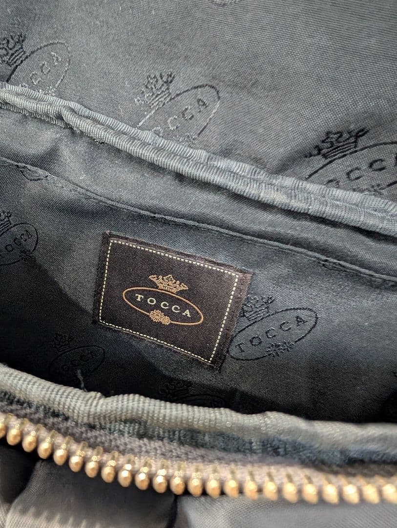 TOCCA リボンデザイン ボディバッグ グレー