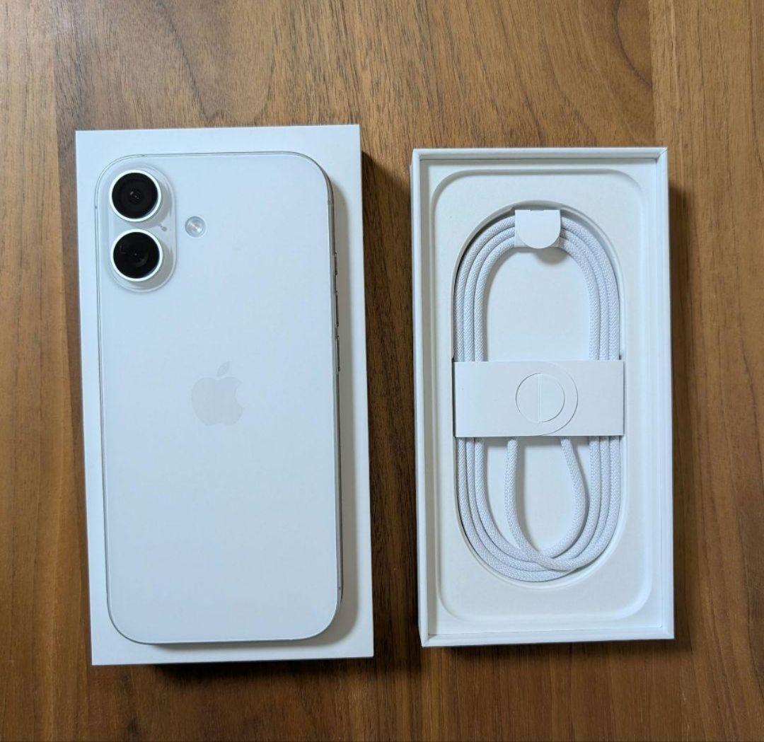 【新品未使用】iPhone17 ホワイト 256GB SIMフリー