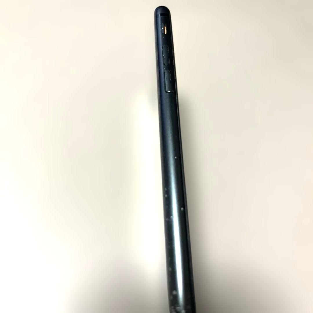 Apple iPhone 8ブラック