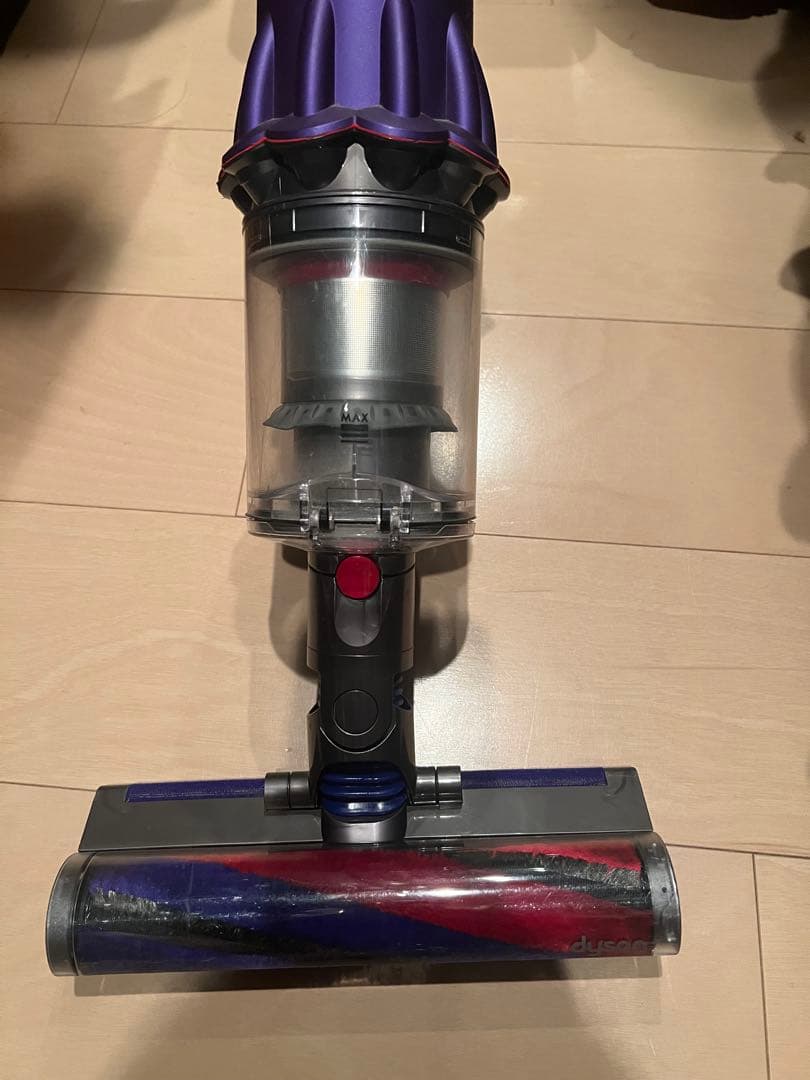 ダイソン Dyson コードレスクリーナー SV18FF 掃除機　充電スタンド付