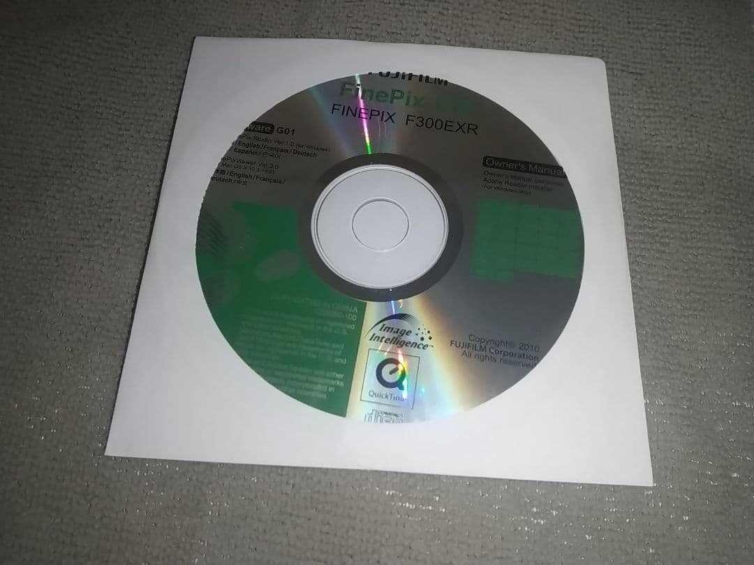 ① 富士フイルム FINEPIX F300 EXR 1台