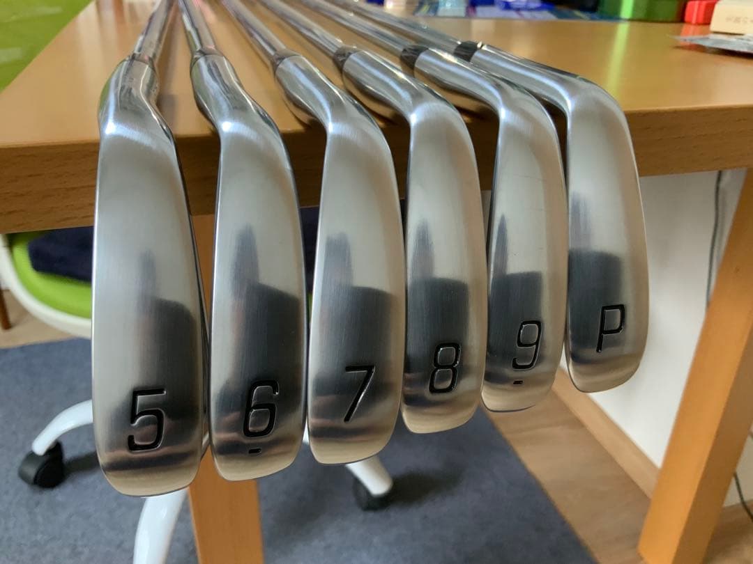 練習場のみ)ブリヂストン 242CB+ （特注115S番手ずらし）