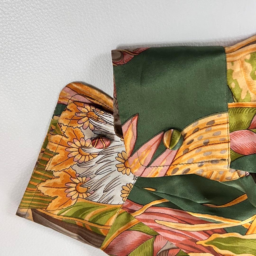 美品✨サルヴァトーレフェラガモ シルク スカーフ付きブラウス 総柄 L