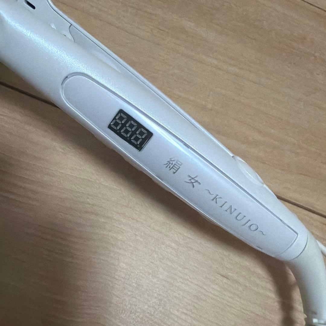 絹女～KINUJO～ キヌージョ ストレートアイロン