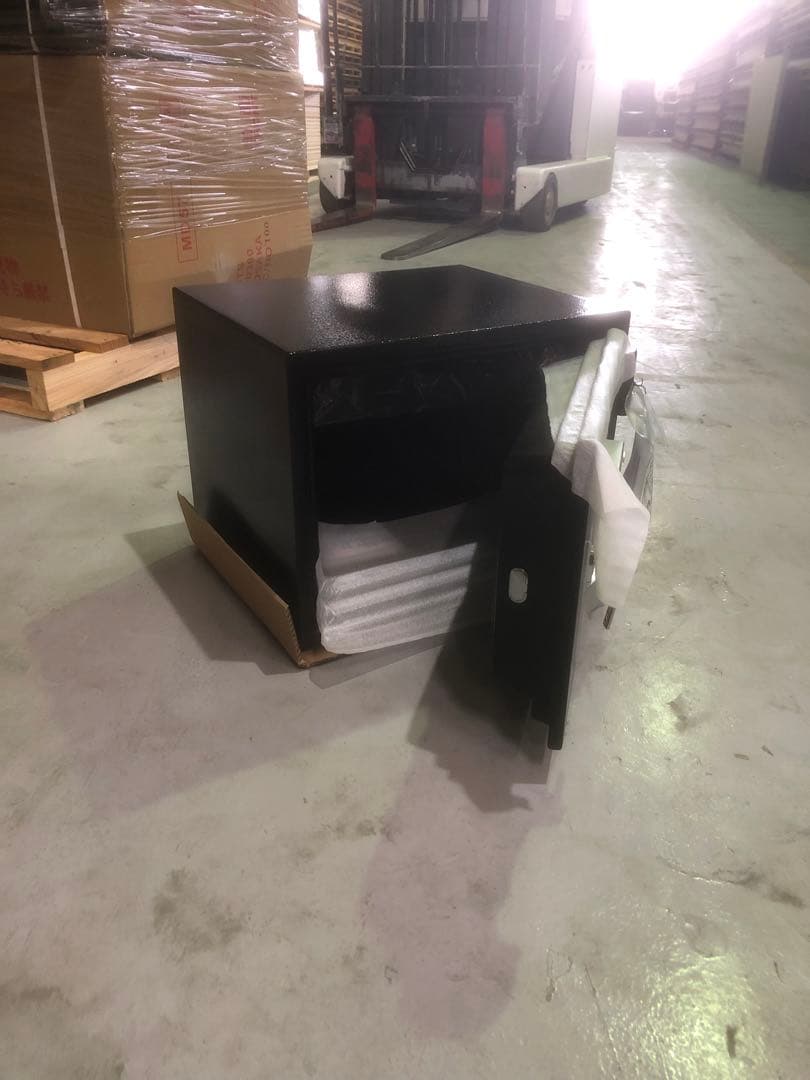 電子耐火金庫　テンキ-タイプ