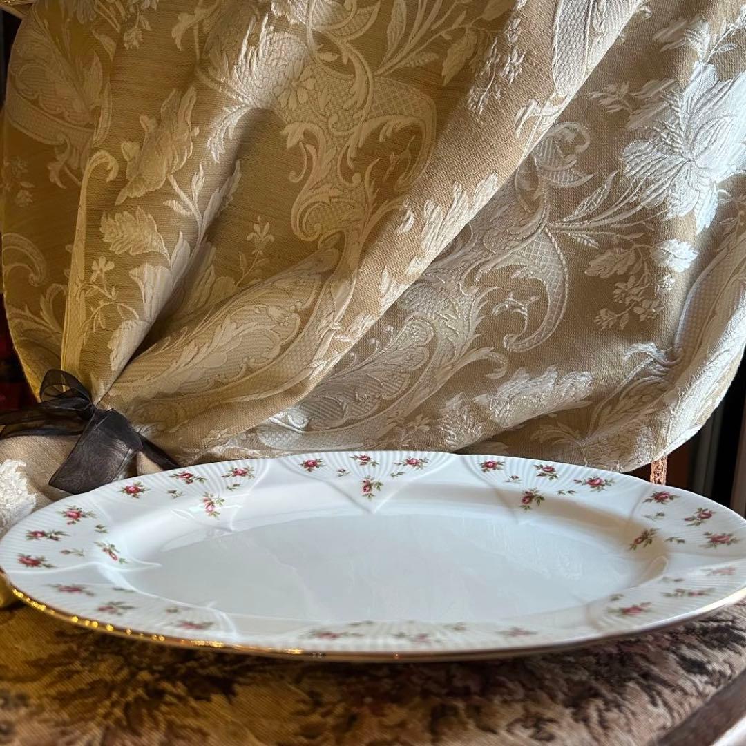 英国製　ROYL  【Rosalie】オーバルプラター