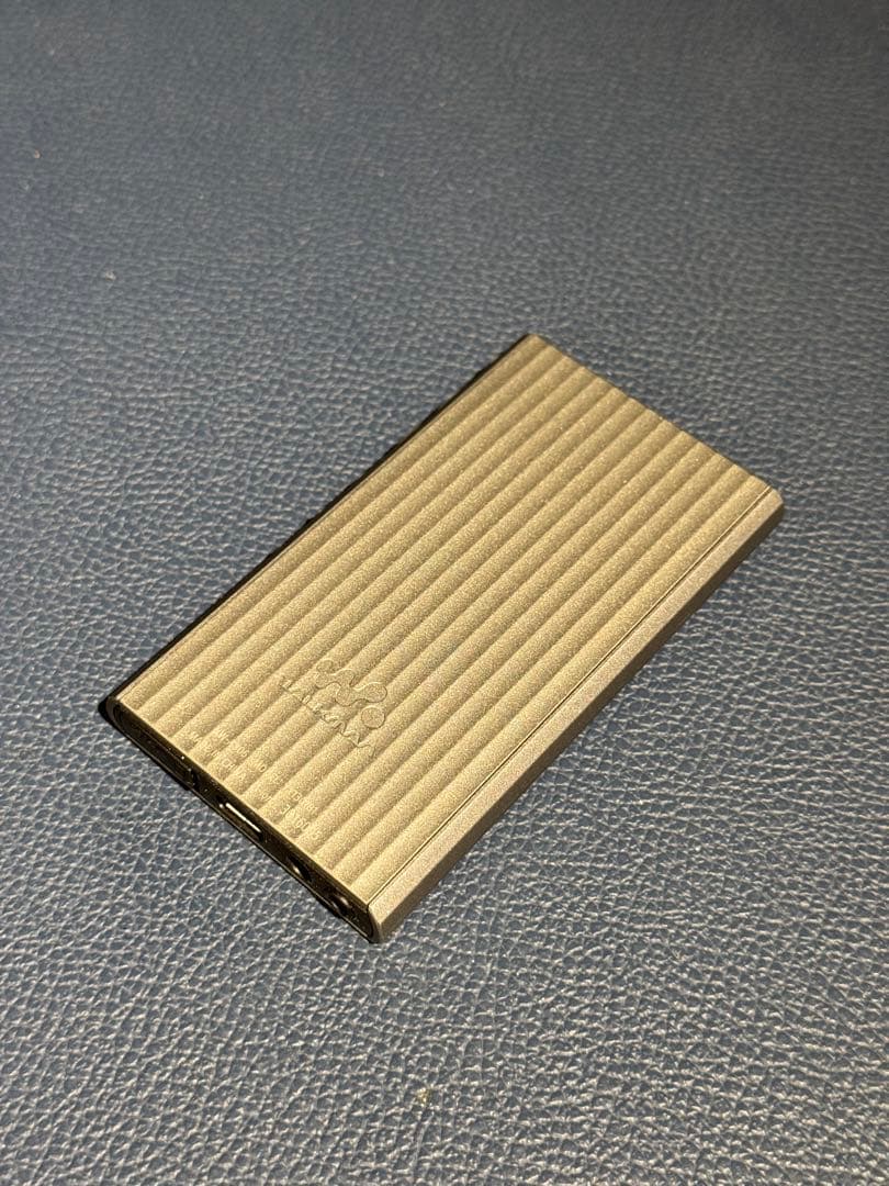 SONY ウォークマン NW-A306￼ 128GB SDカード、ケース付き！