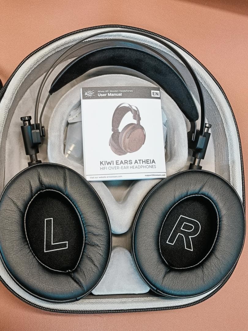 Kiwi　Ears　Atheia　デュアルドライバーヘッドフォン