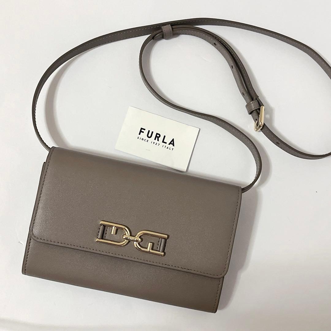 未使用級✨フルラ　Meti ショルダーバッグ　ウォレットショルダー　現行ロゴ　灰