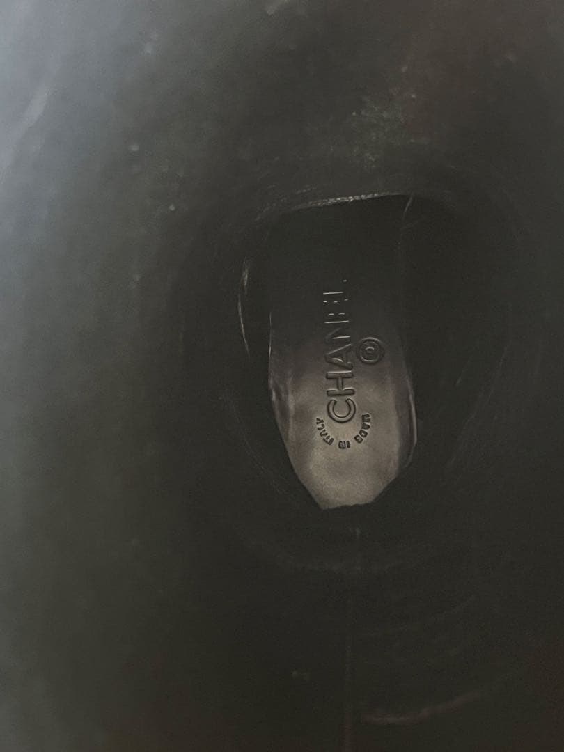 CHANEL シャネル バックルベルト カーフスキン ブラック ハイブーツ 38