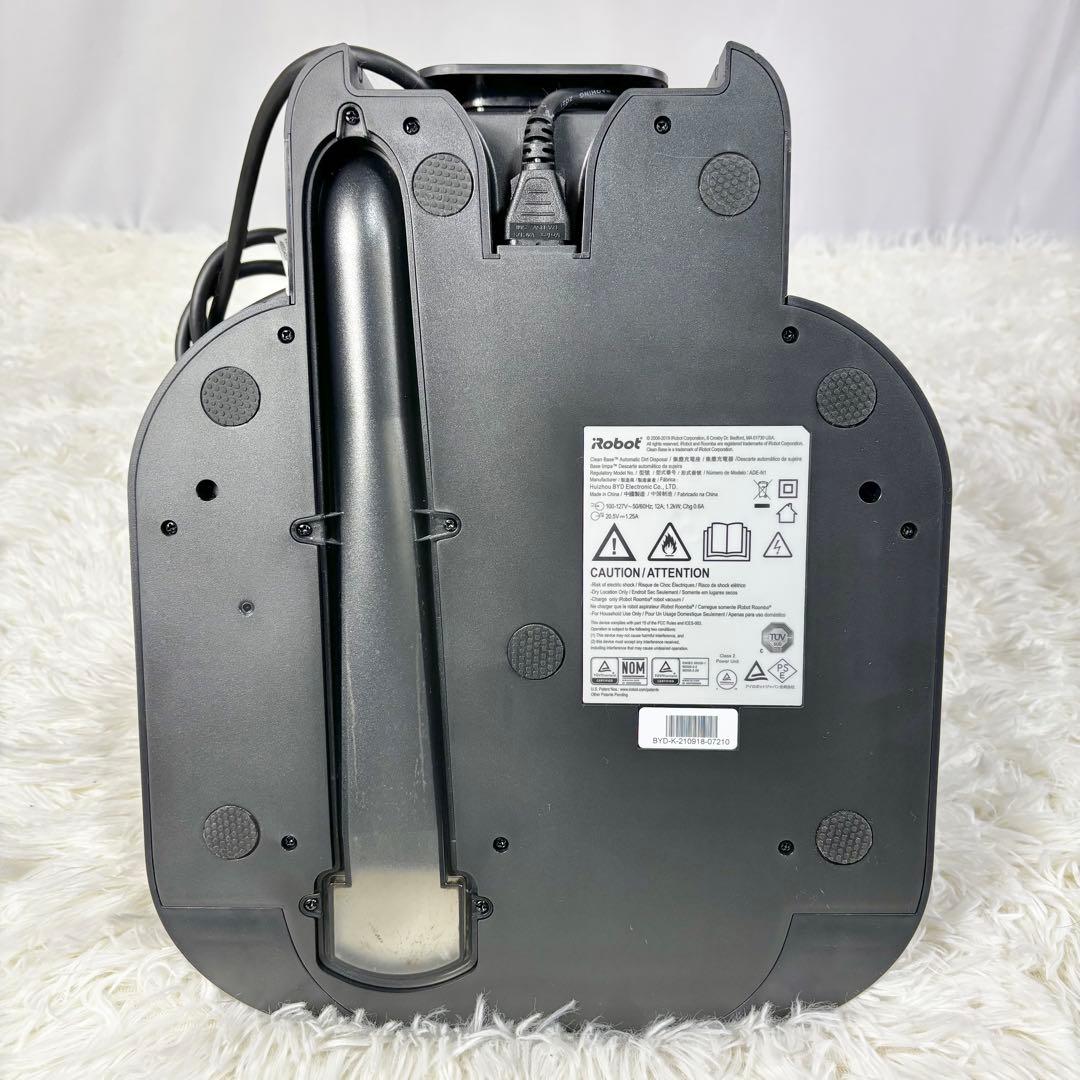 『消耗品多数付属』アイロボット ルンバ　i3 クリーンベース ADE-N1