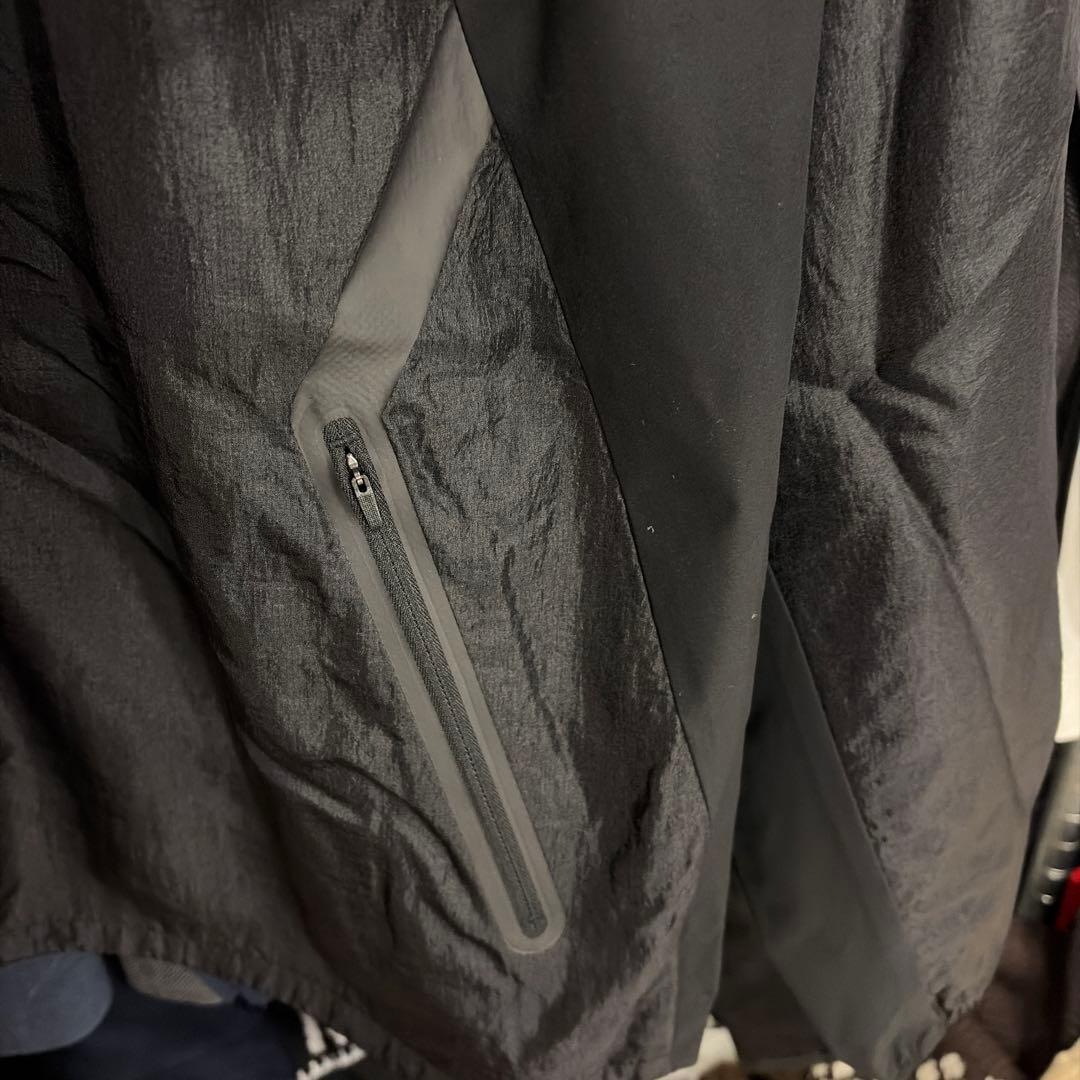 新品〈TaylorMade〉コンテスタントシャイニージャケット