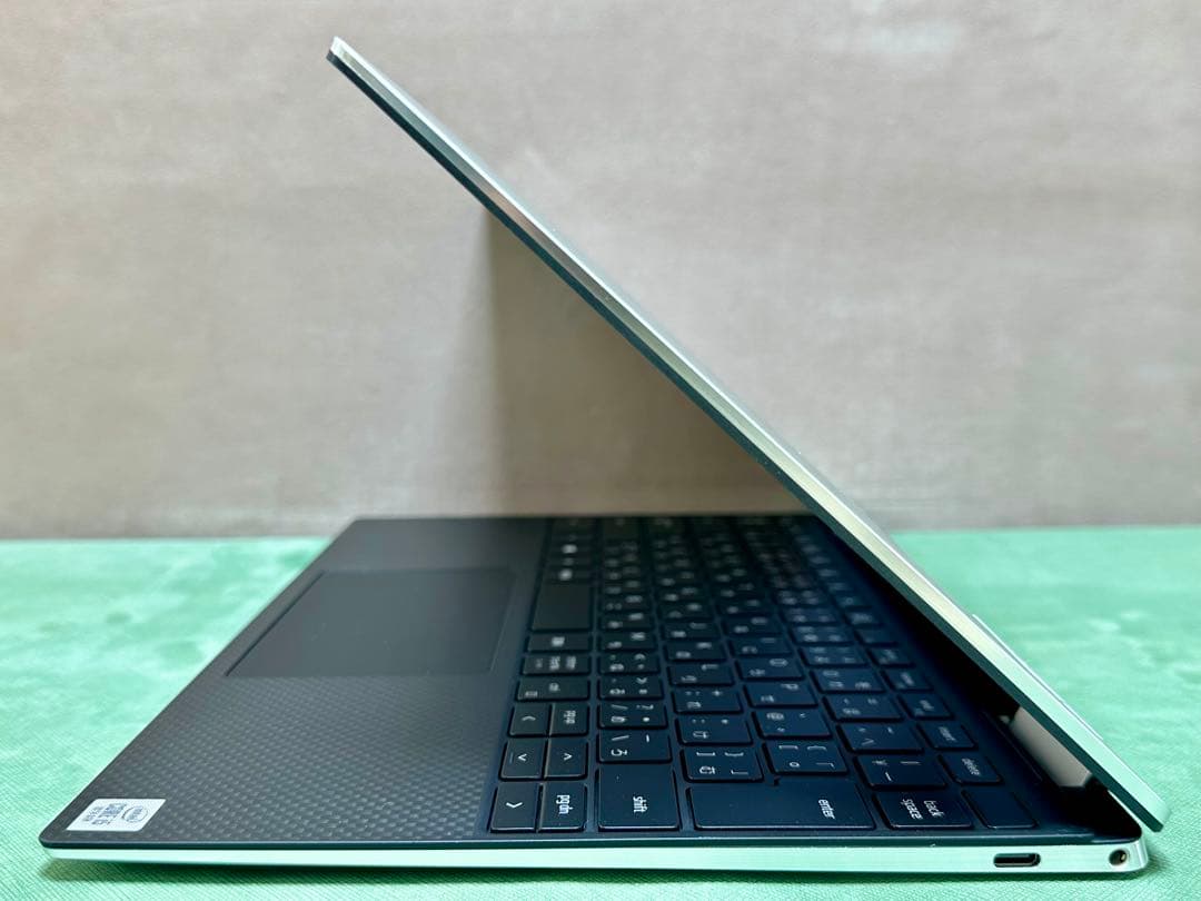 Windowsノート本体 DELL XPS 7390 2 in 1 i5 8GB 256GB |T318
