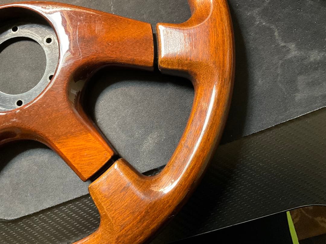 イタルボランテ　4スポーク　ウッドステアリング