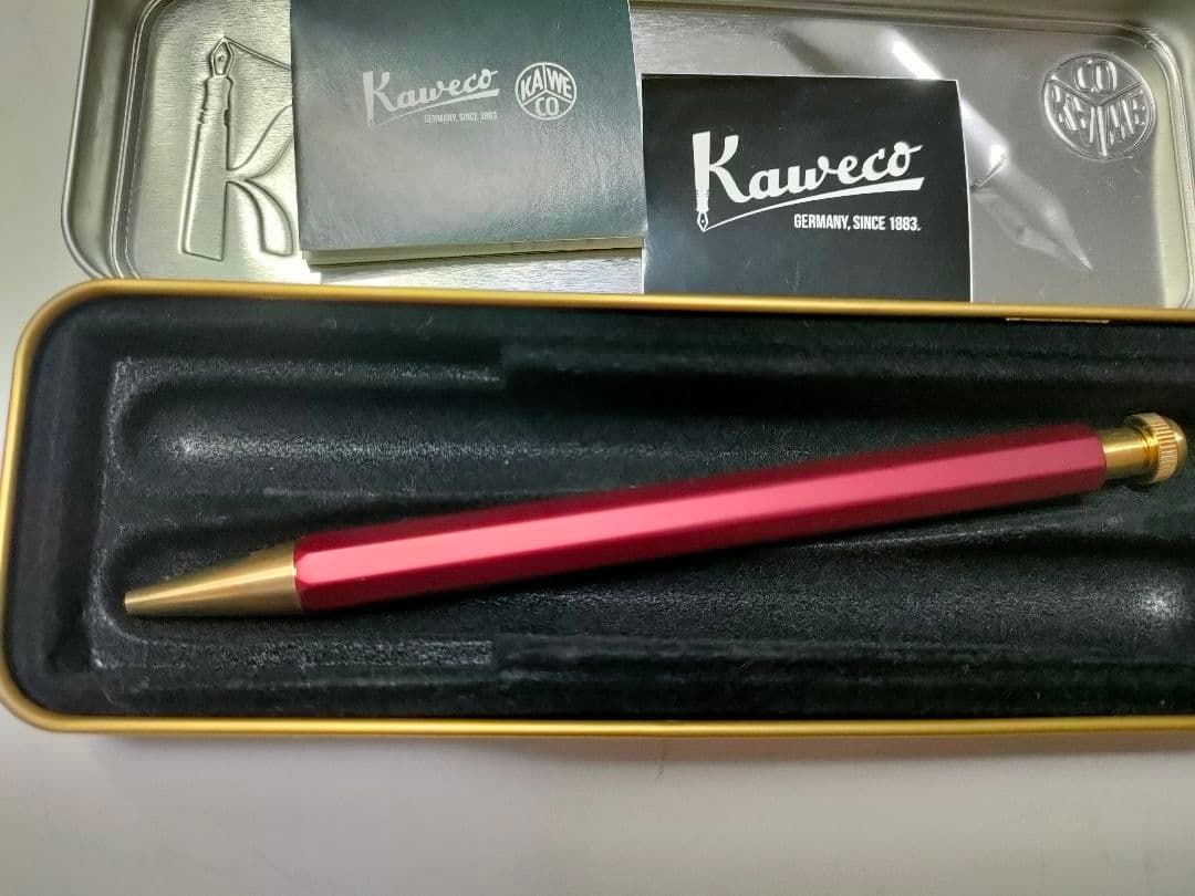 Kawecoまとめ ボールペンレッド　 シャープペンシルブラック