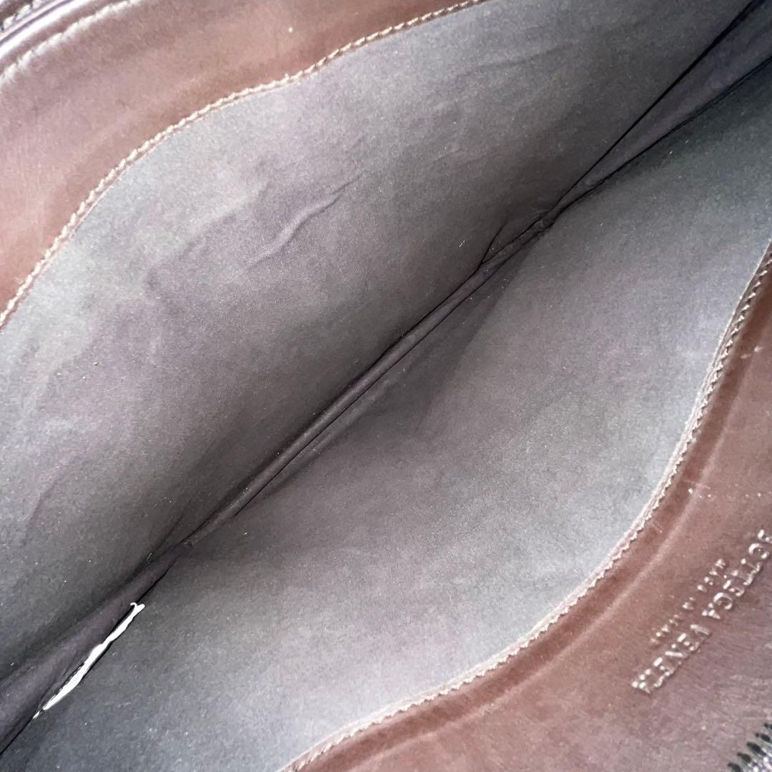 未使用級✨　BOTTGAVENETA イントレチャート ビジネスバッグ　レザー