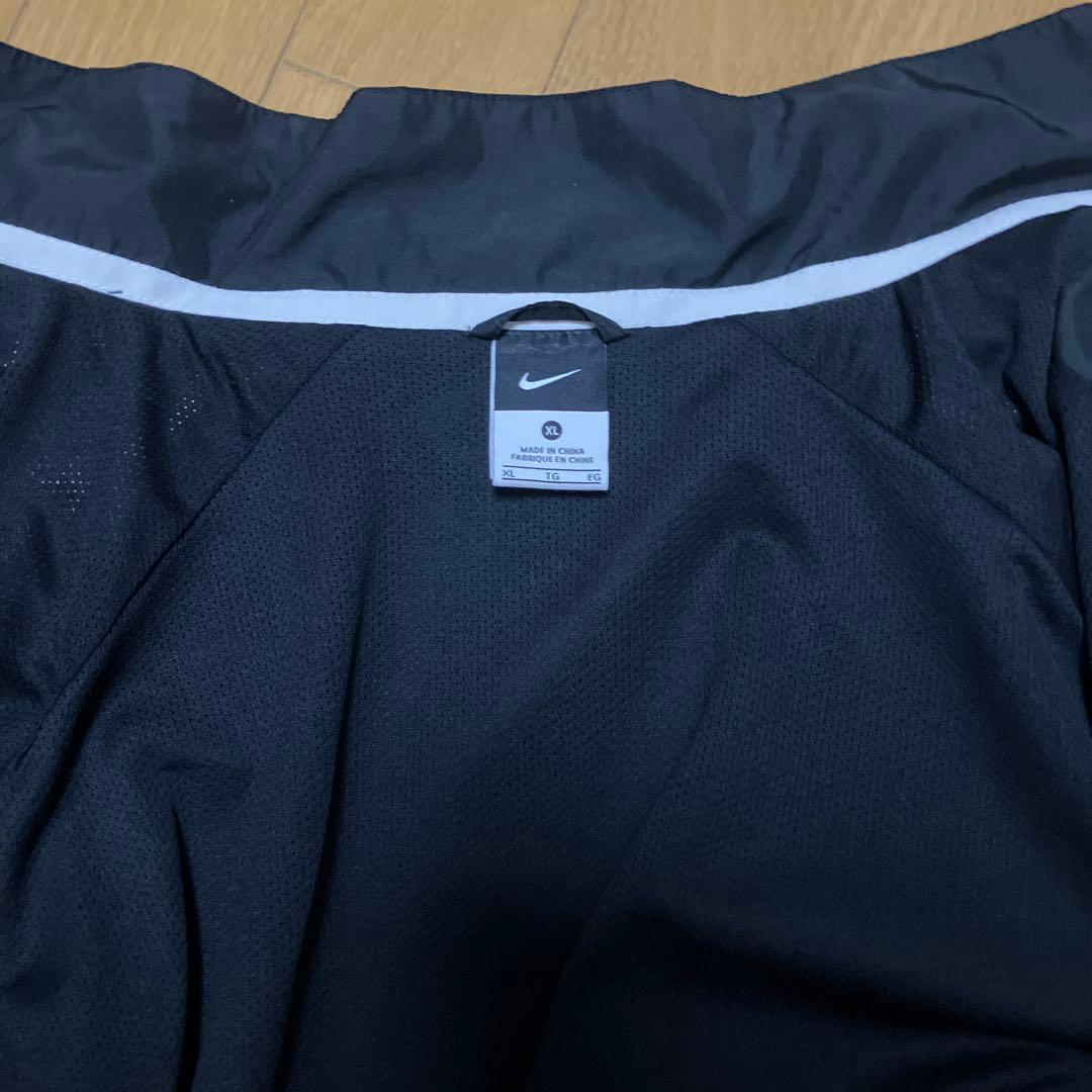 NIKE浦和レッズ ウィンドブレーカーXL